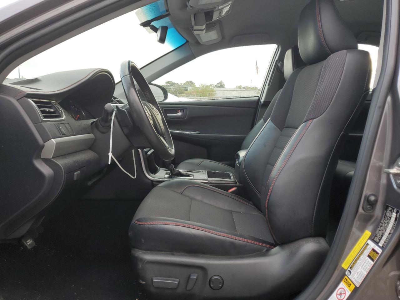 2017 TOYOTA CAMRY