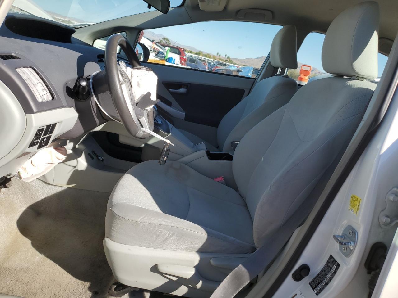 2010 TOYOTA PRIUS