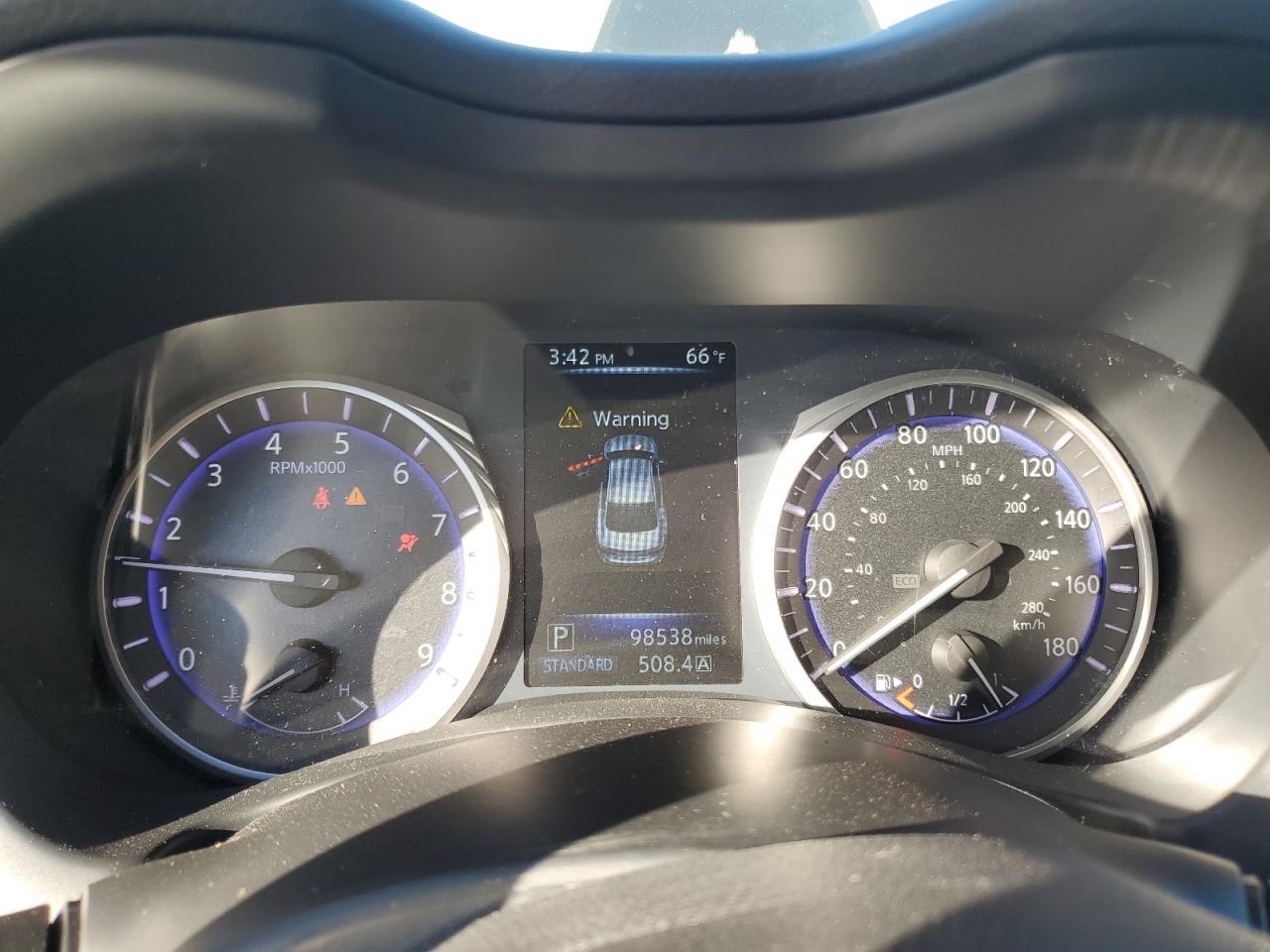 2015 INFINITI Q50