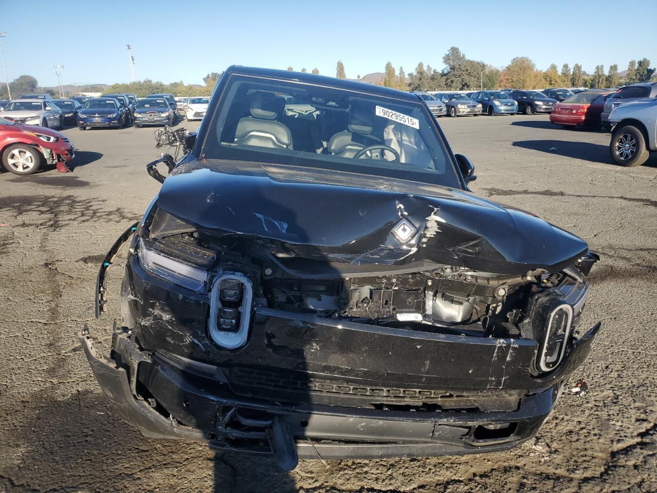 2025 RIVIAN R1s