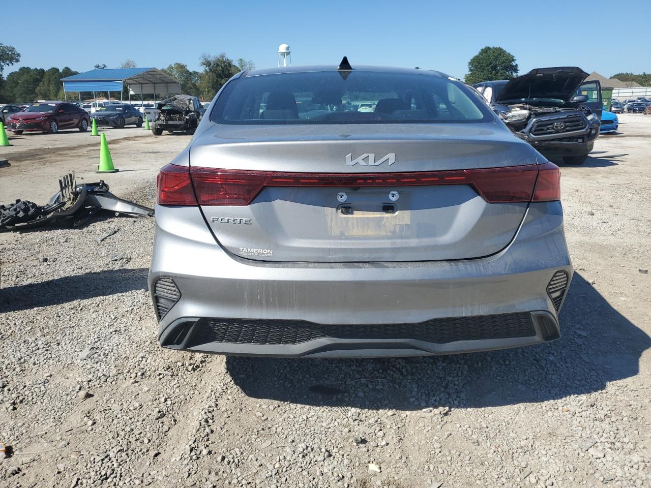 2023 KIA FORTE