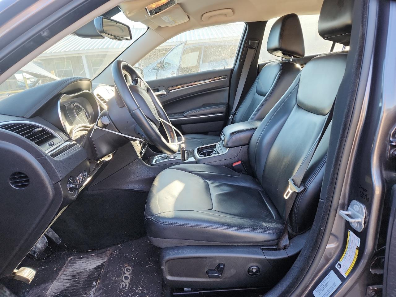 2015 CHRYSLER 300