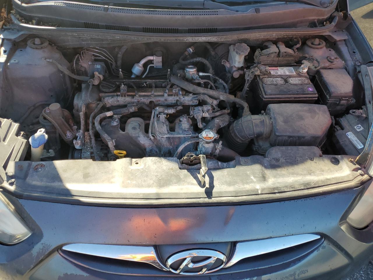 2012 HYUNDAI ACCENT