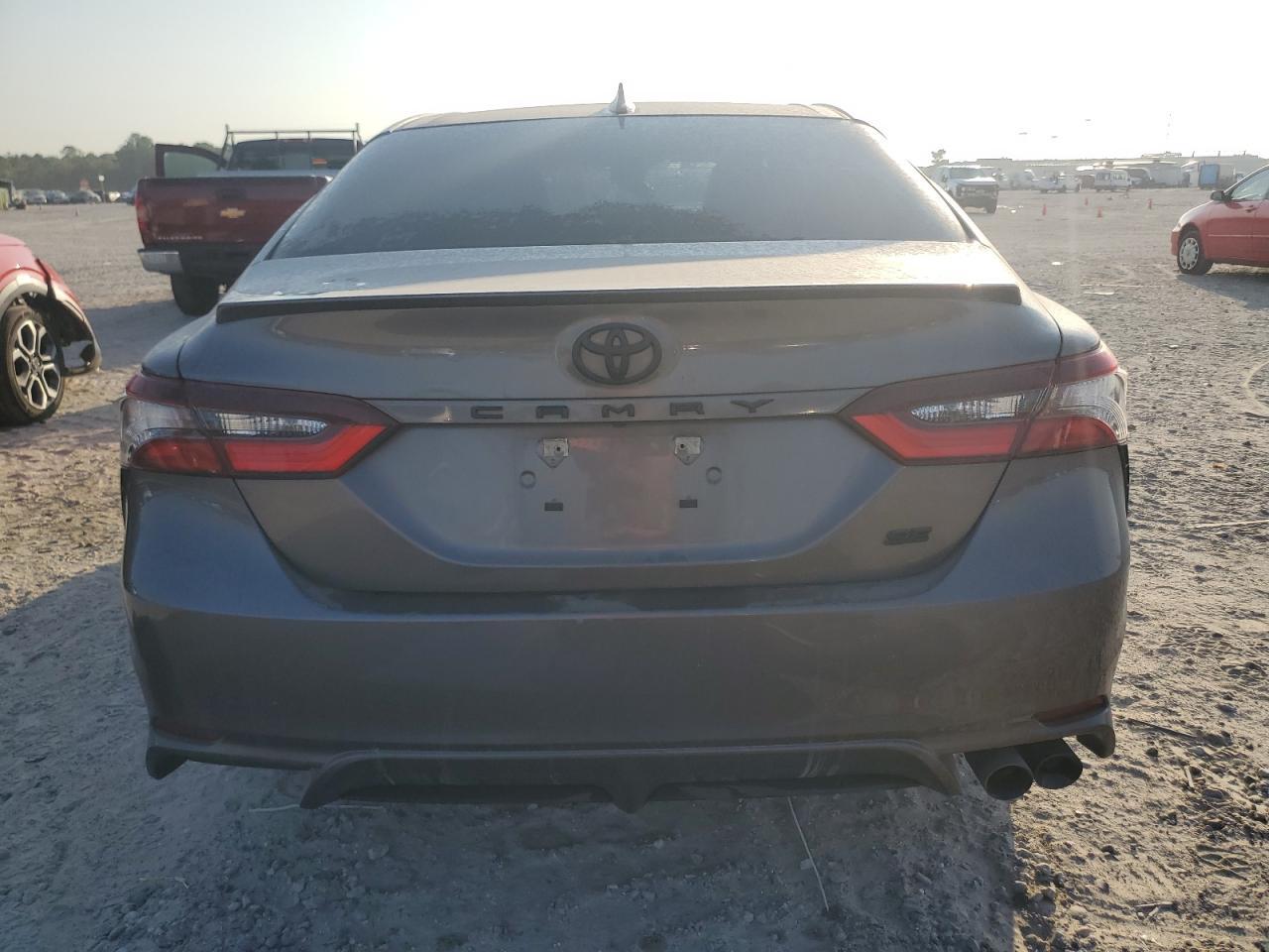 2021 TOYOTA CAMRY