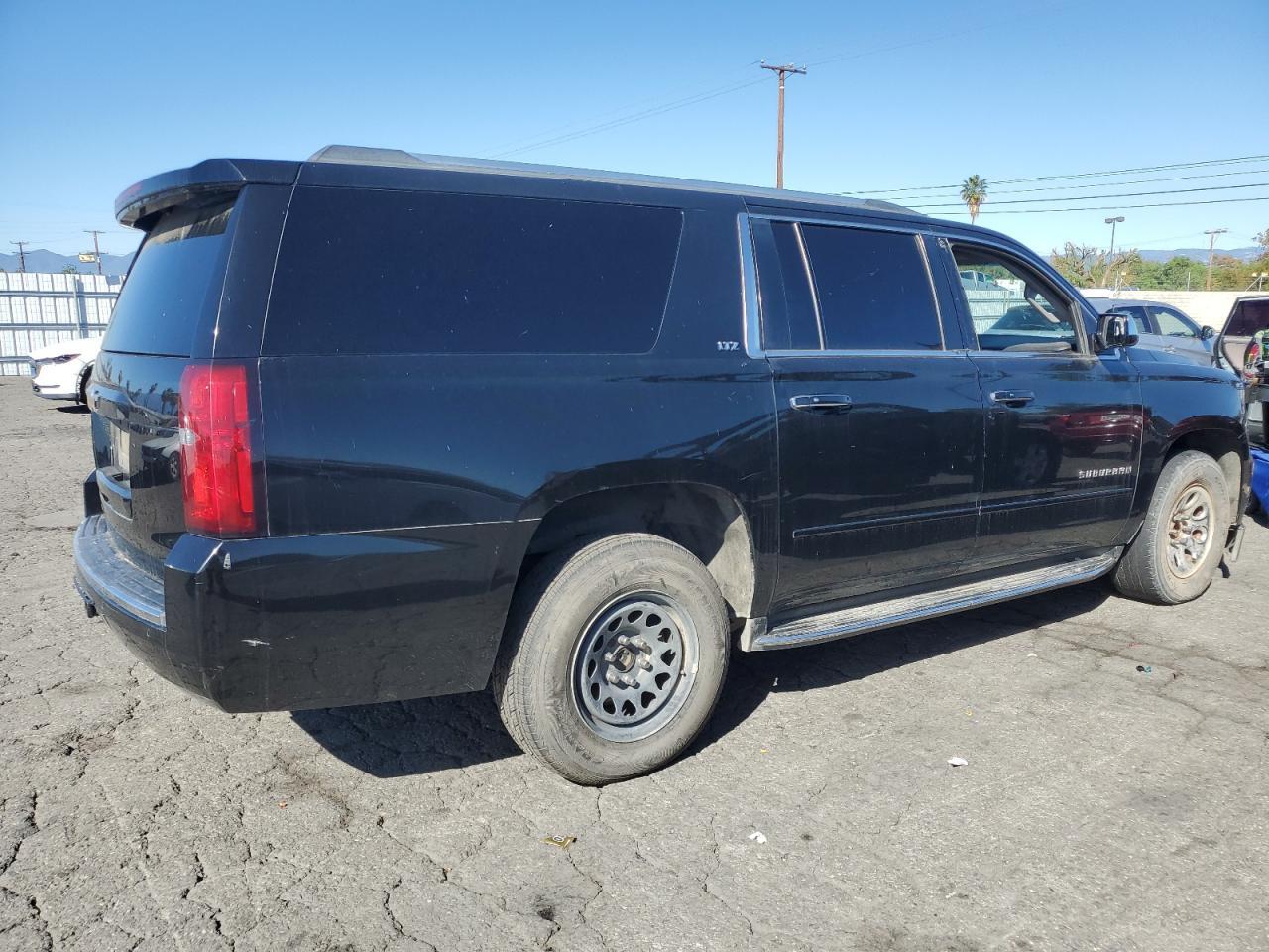 2015 CHEVROLET Suburban
