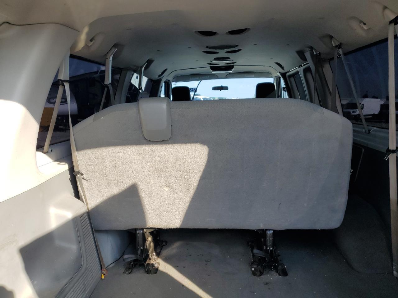 2010 FORD ECONOLINE