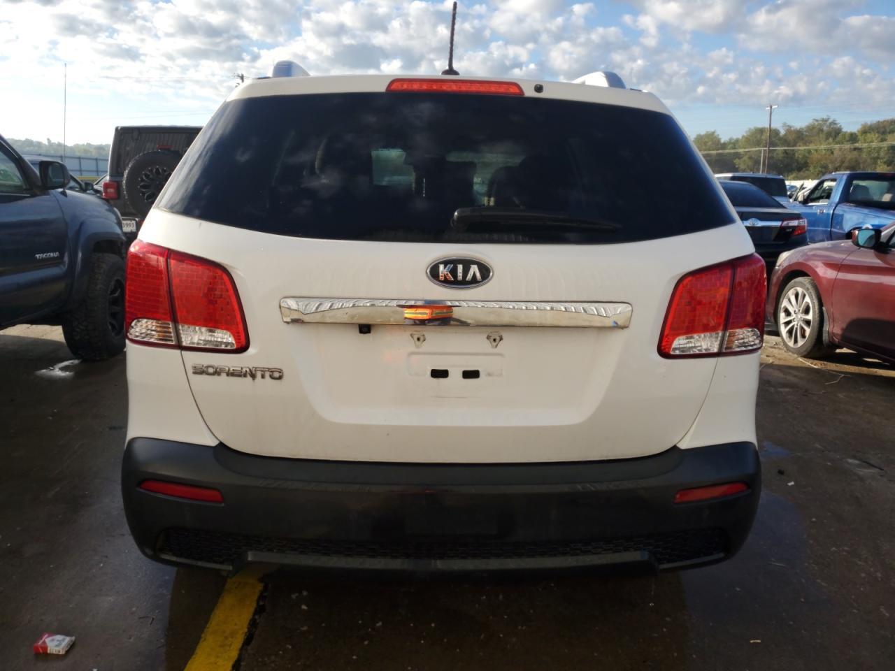2013 KIA SORENTO