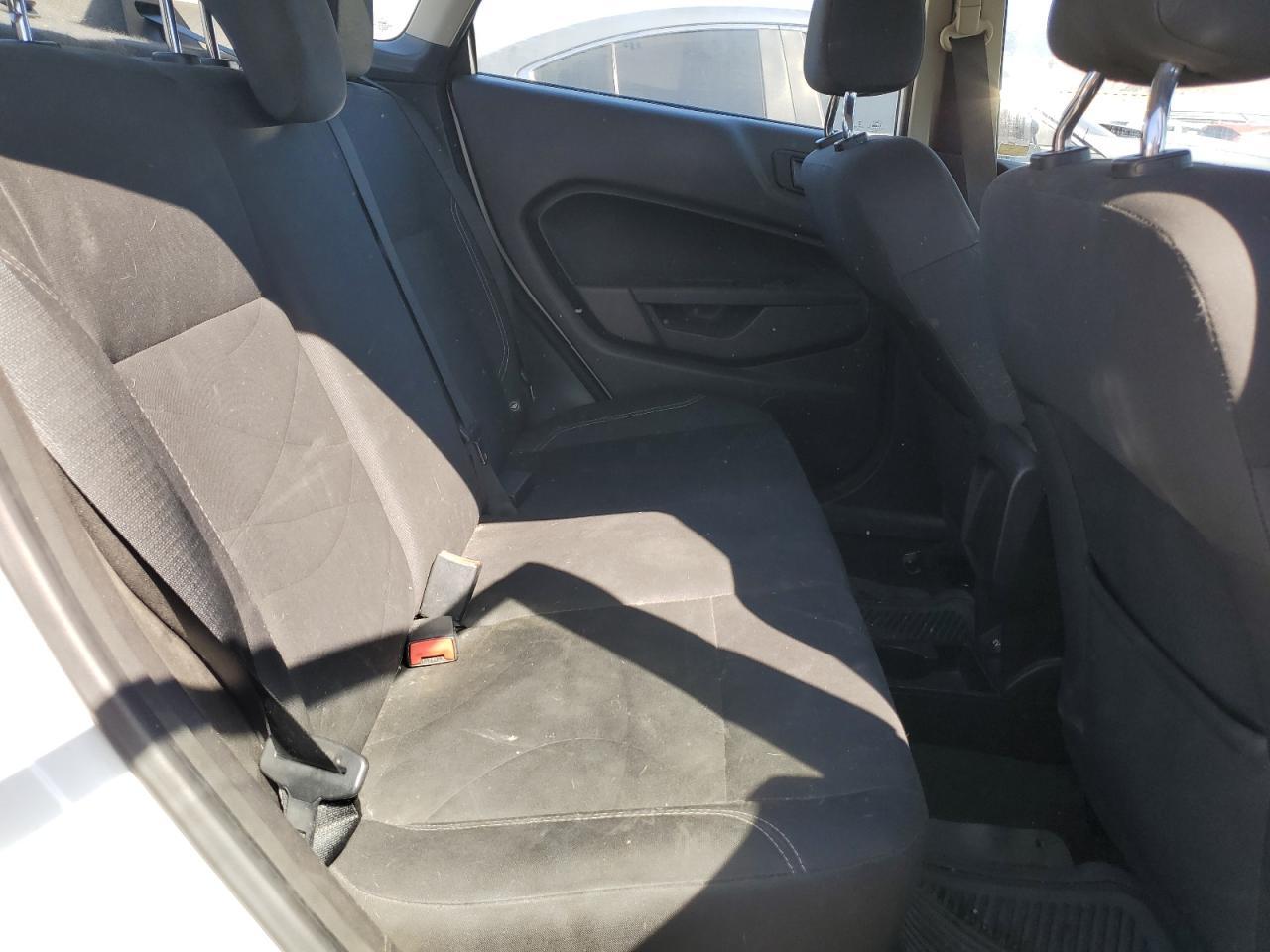 2017 FORD Fiesta