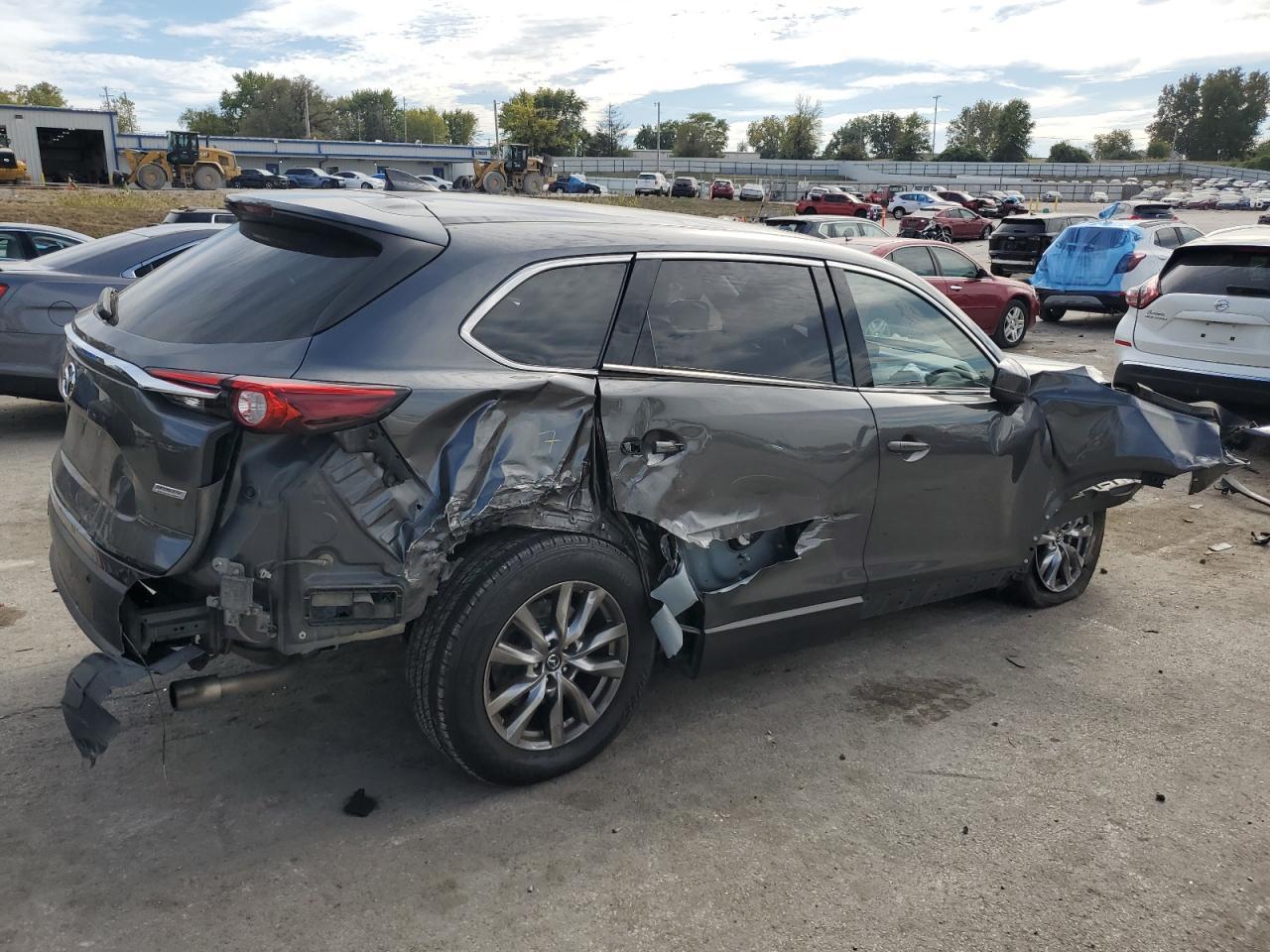 2017 MAZDA CX-9