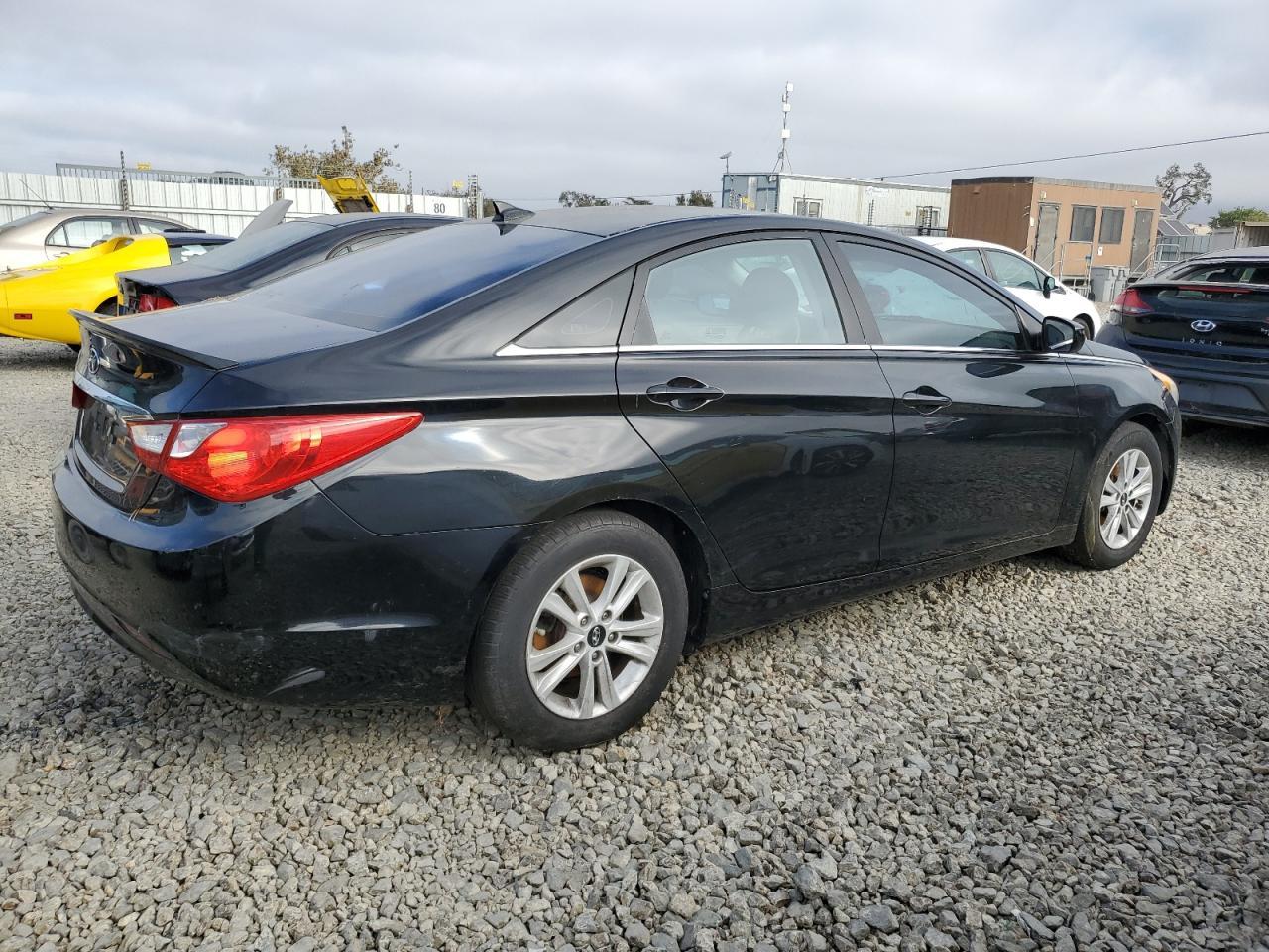 2013 HYUNDAI SONATA