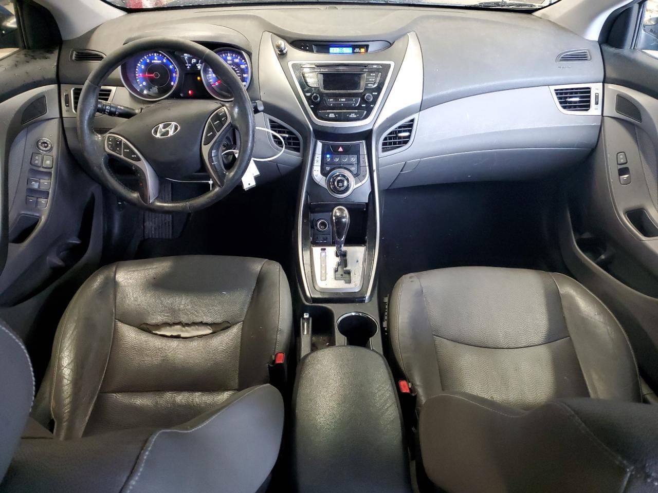 2013 HYUNDAI ELANTRA
