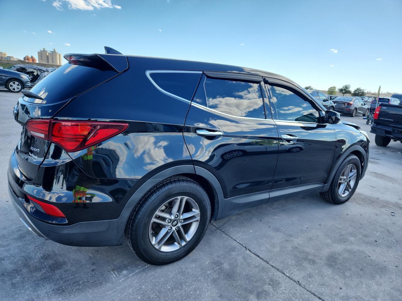2017 HYUNDAI SANTA FE