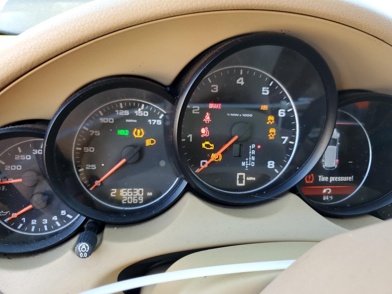 2011 PORSCHE CAYENNE