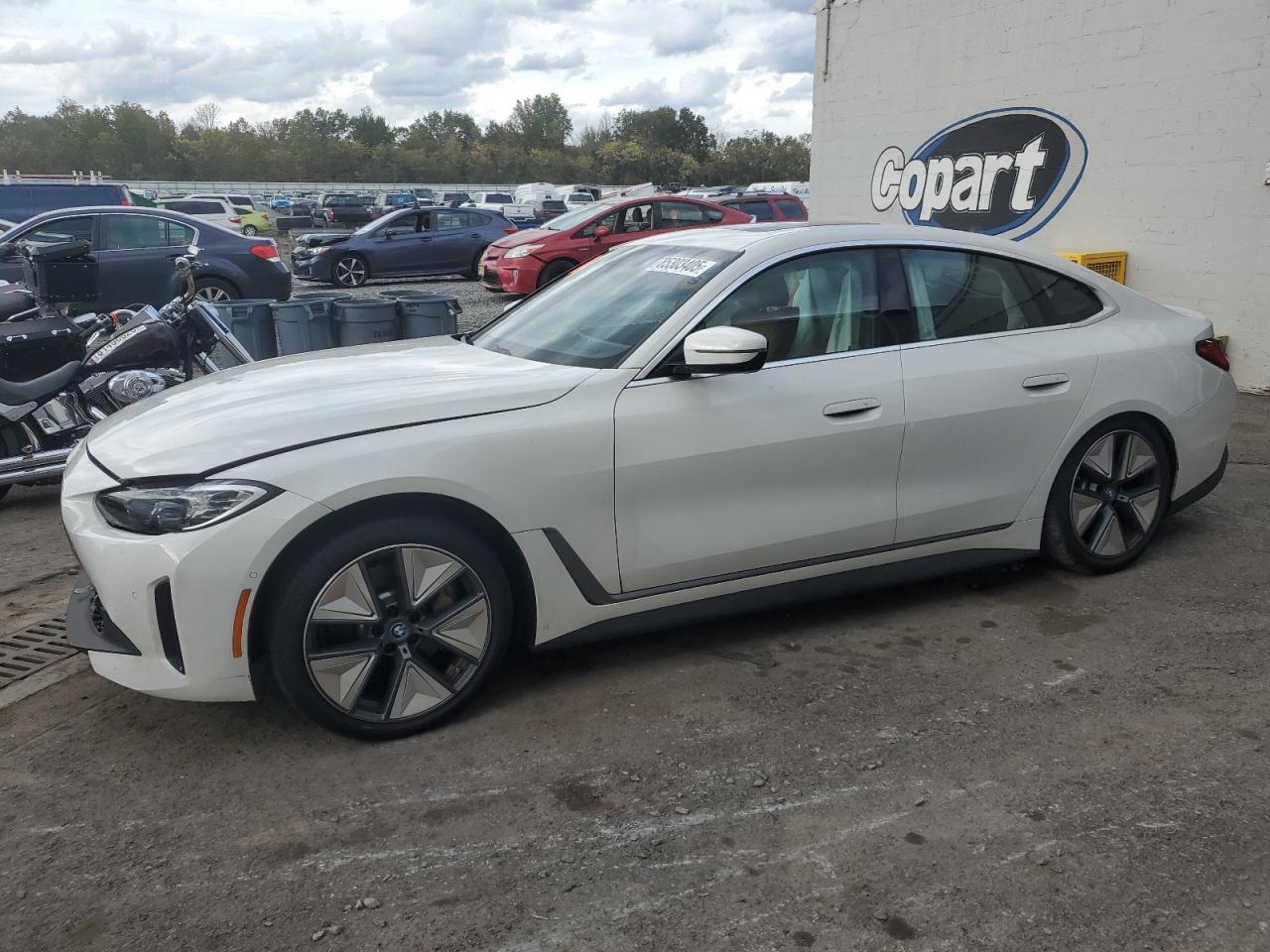 2024 BMW i4