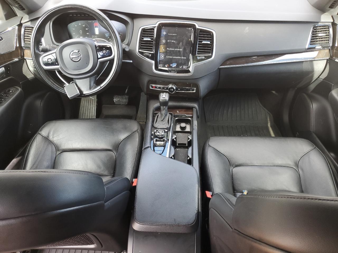 2018 VOLVO XC90