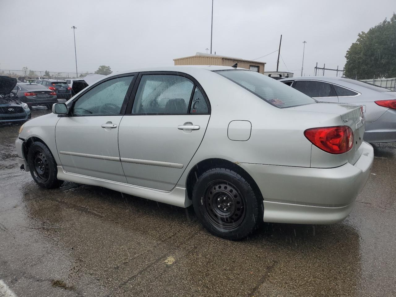2004 TOYOTA COROLLA