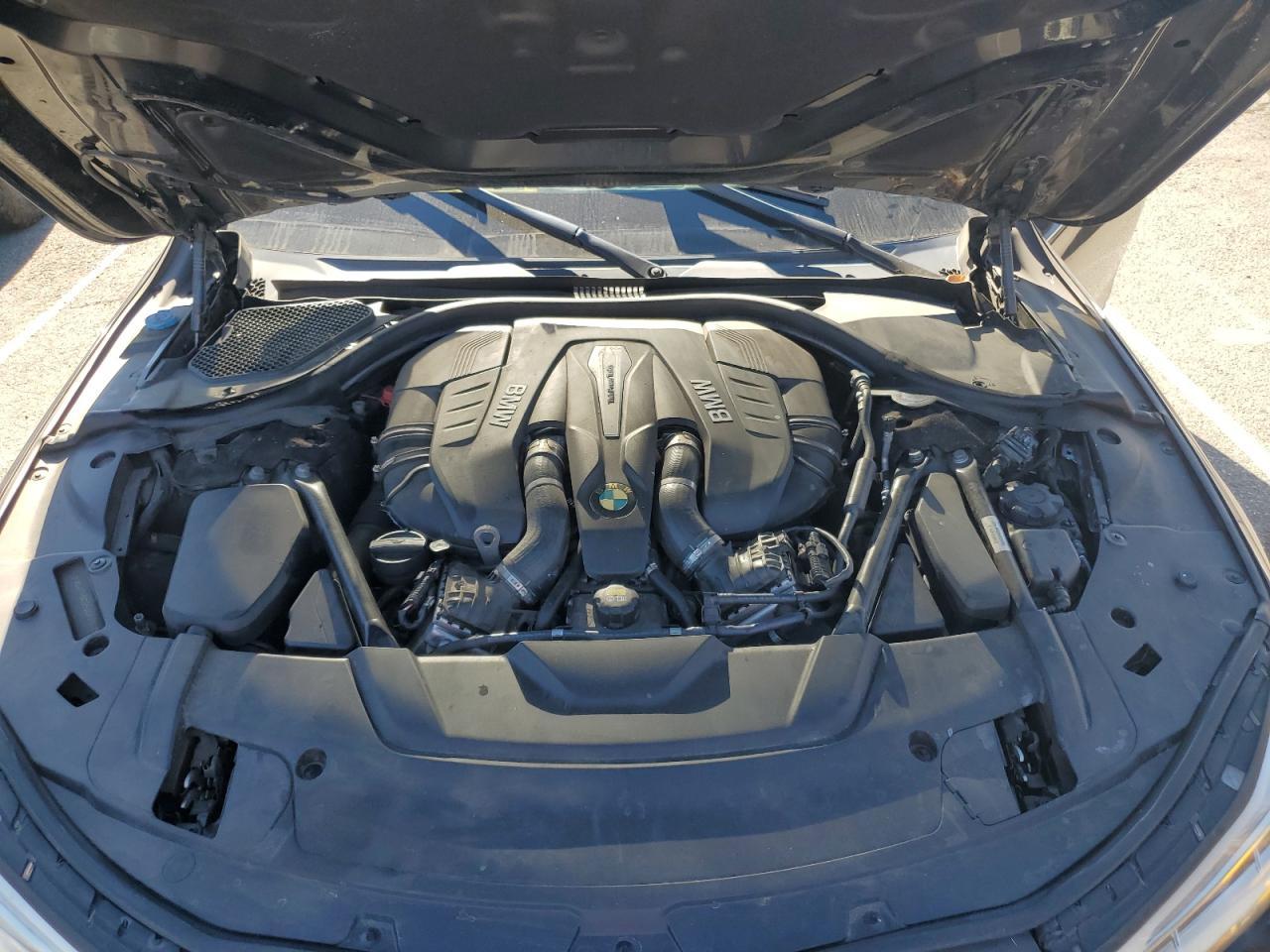 2016 BMW 7 series