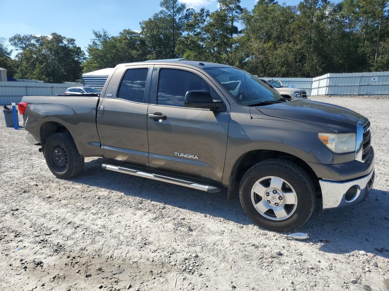 2010 TOYOTA TUNDRA