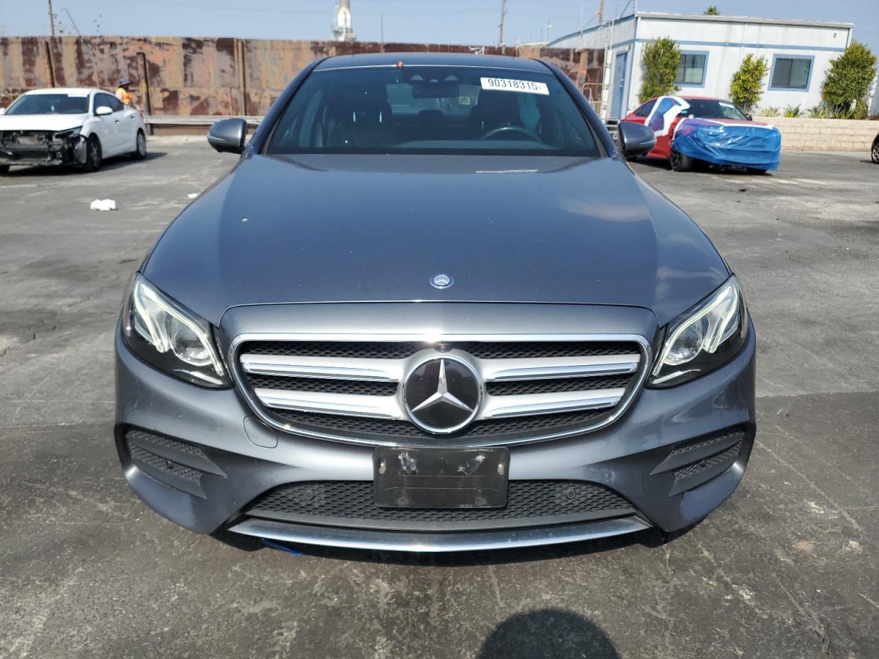 2017 MERCEDES-BENZ E-Class