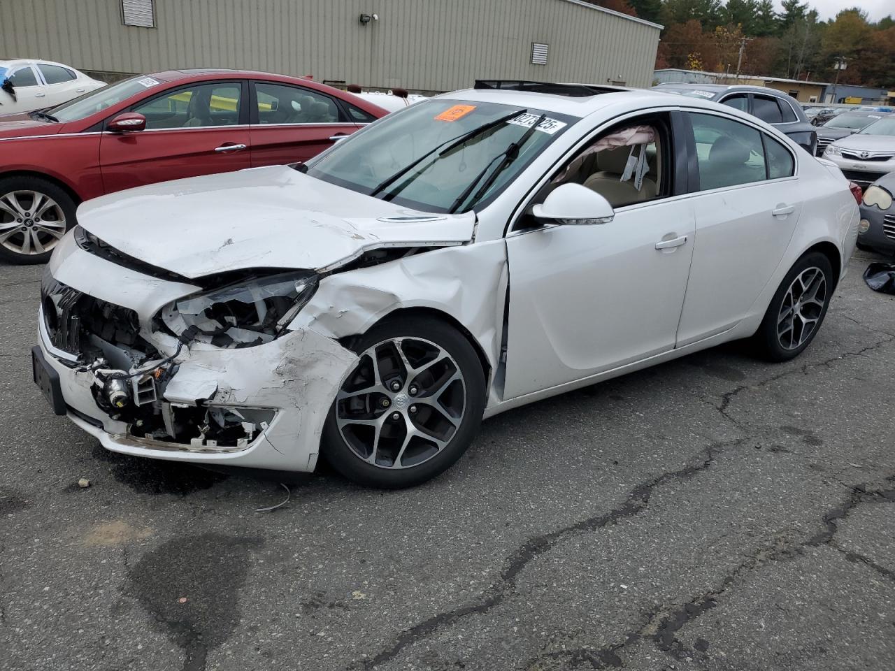 2017 BUICK Regal