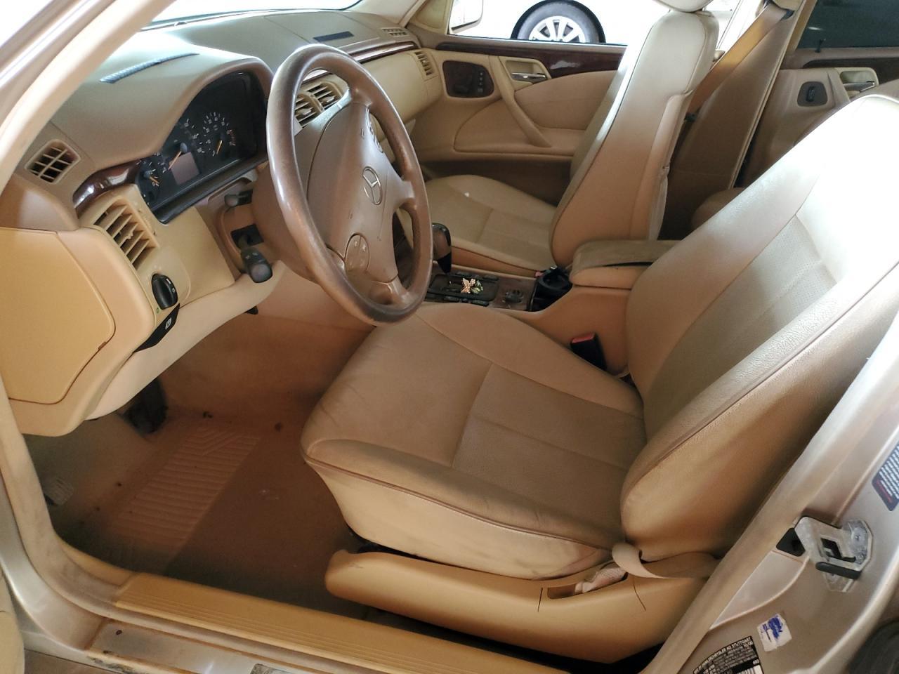 2001 MERCEDES-BENZ E-Class