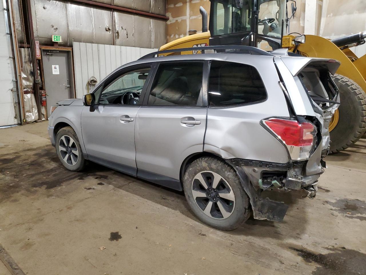 2018 SUBARU FORESTER