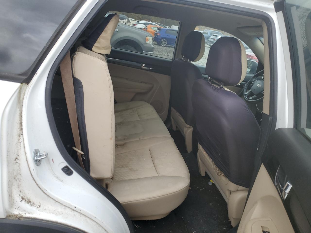 2013 KIA SORENTO