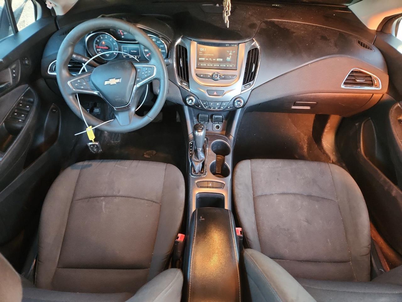 2017 CHEVROLET CRUZE