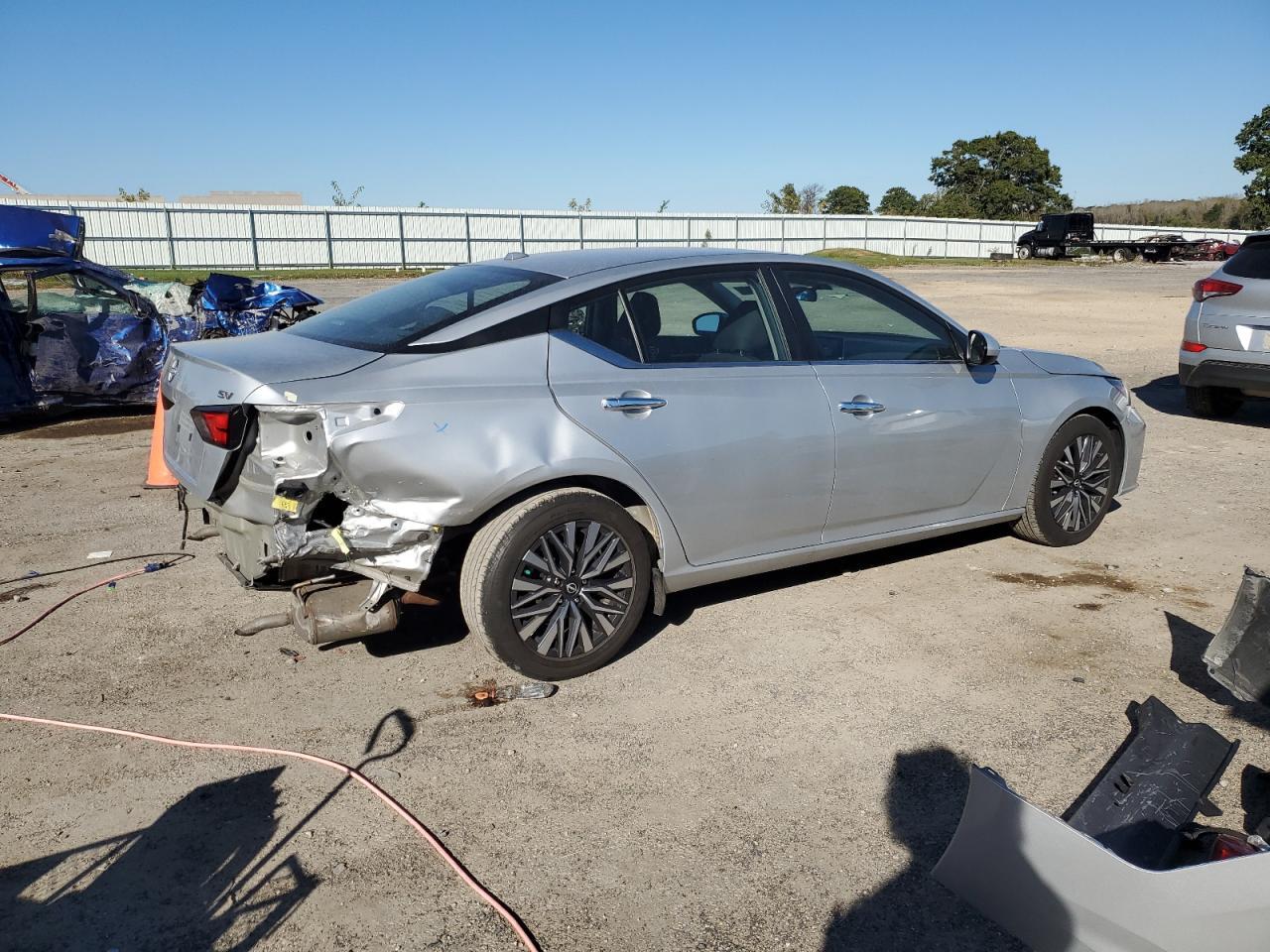 2023 NISSAN ALTIMA