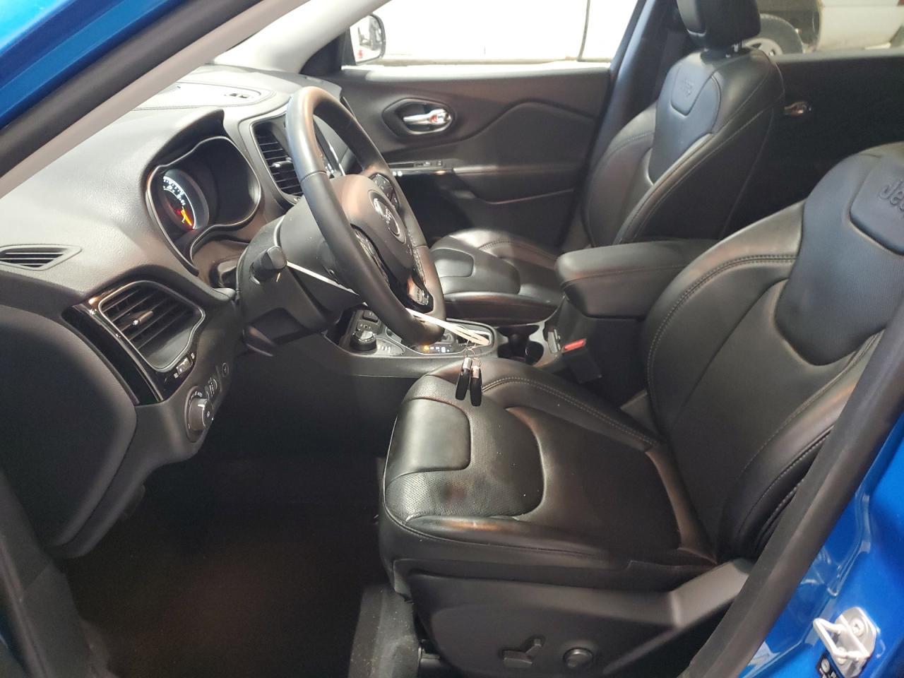 2023 JEEP CHEROKEE