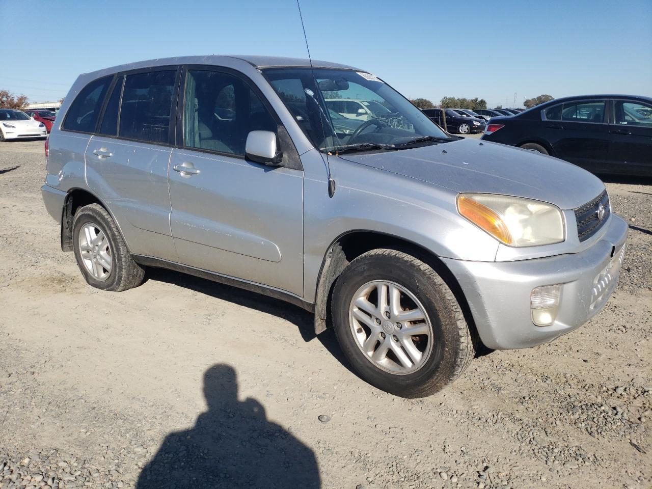 2002 TOYOTA RAV4