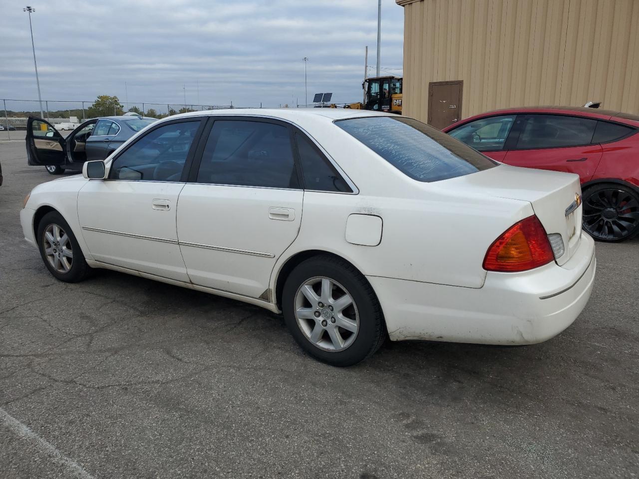 2000 TOYOTA Avalon