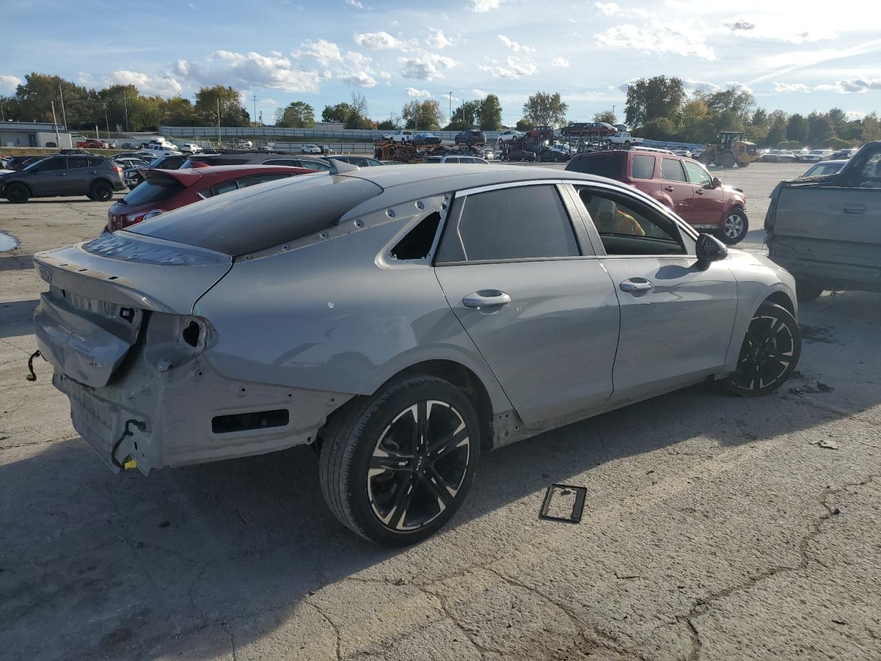 2023 KIA K5