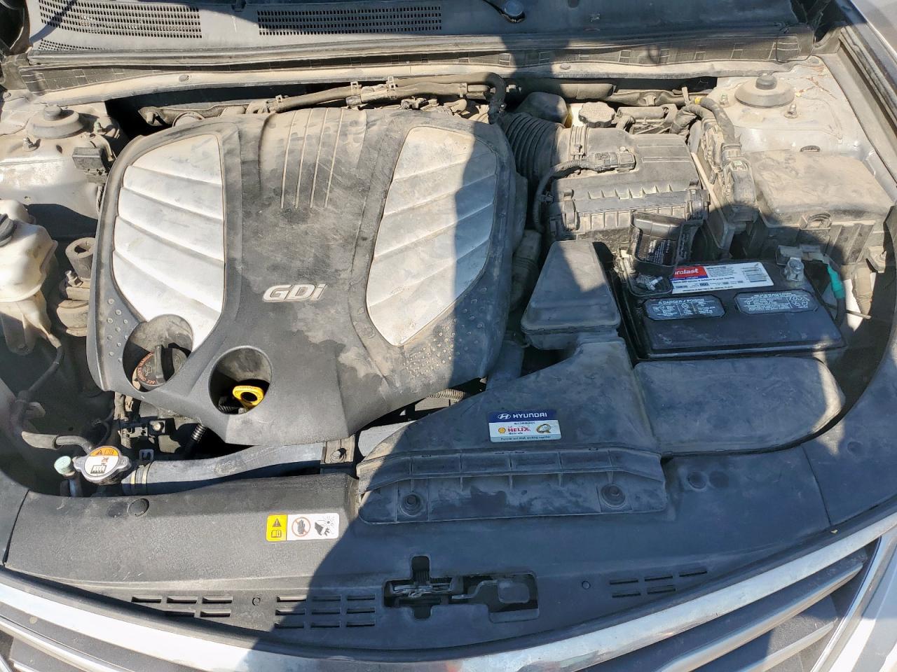 2016 HYUNDAI Azera