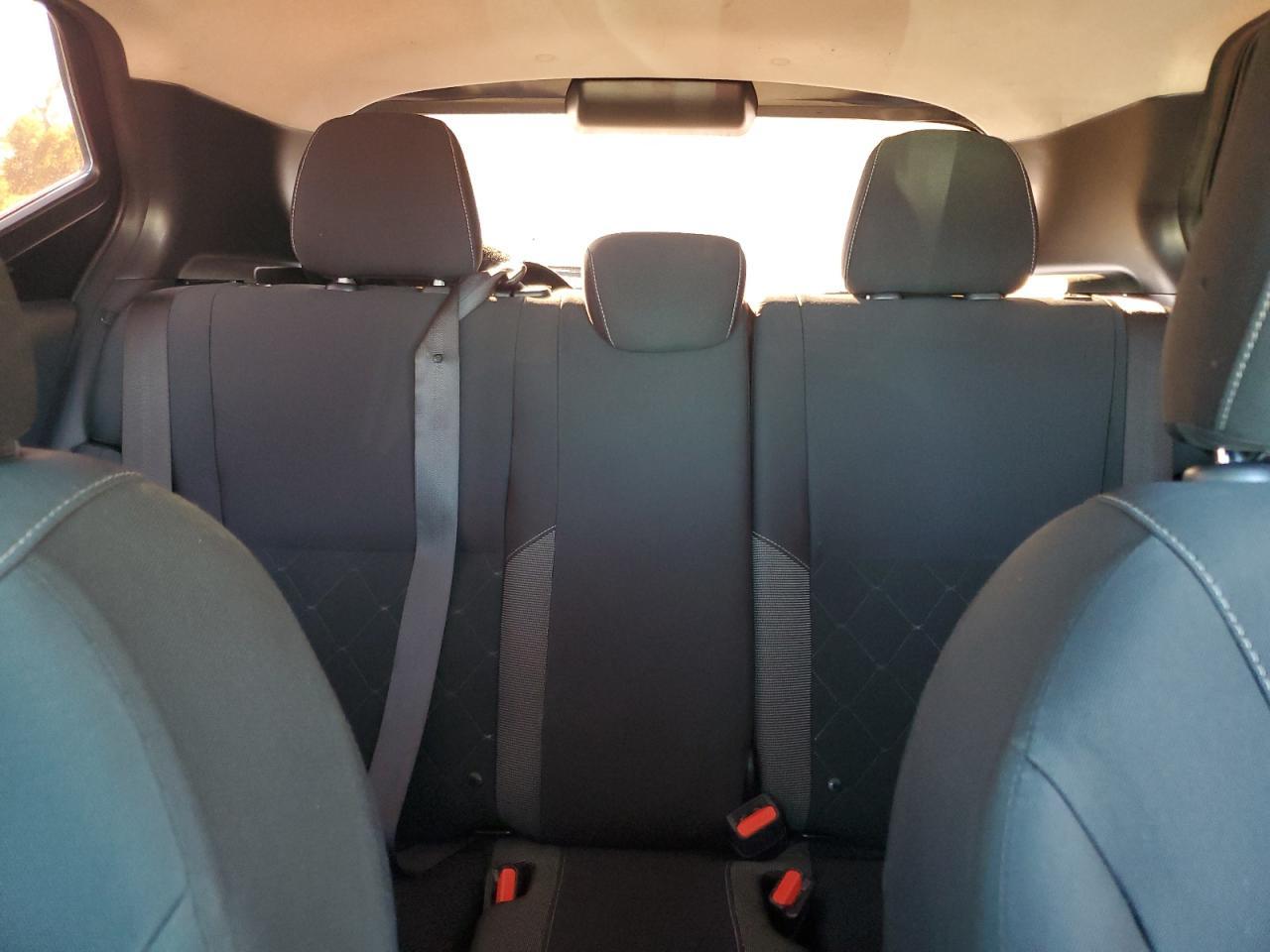 2020 NISSAN KICKS