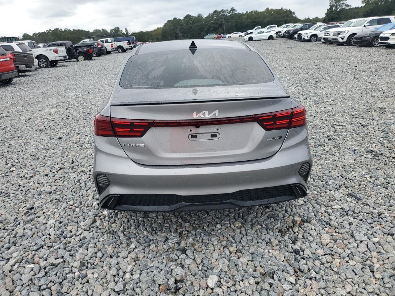 2023 KIA FORTE