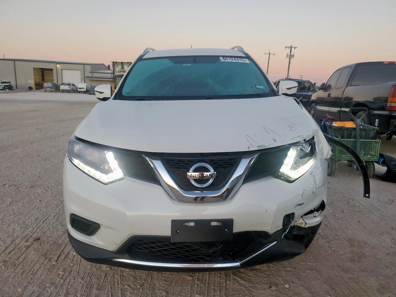 2016 NISSAN ROGUE