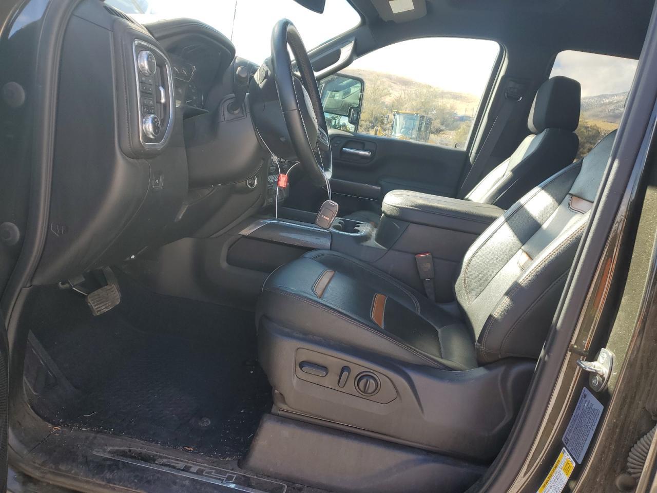 2023 GMC Sierra