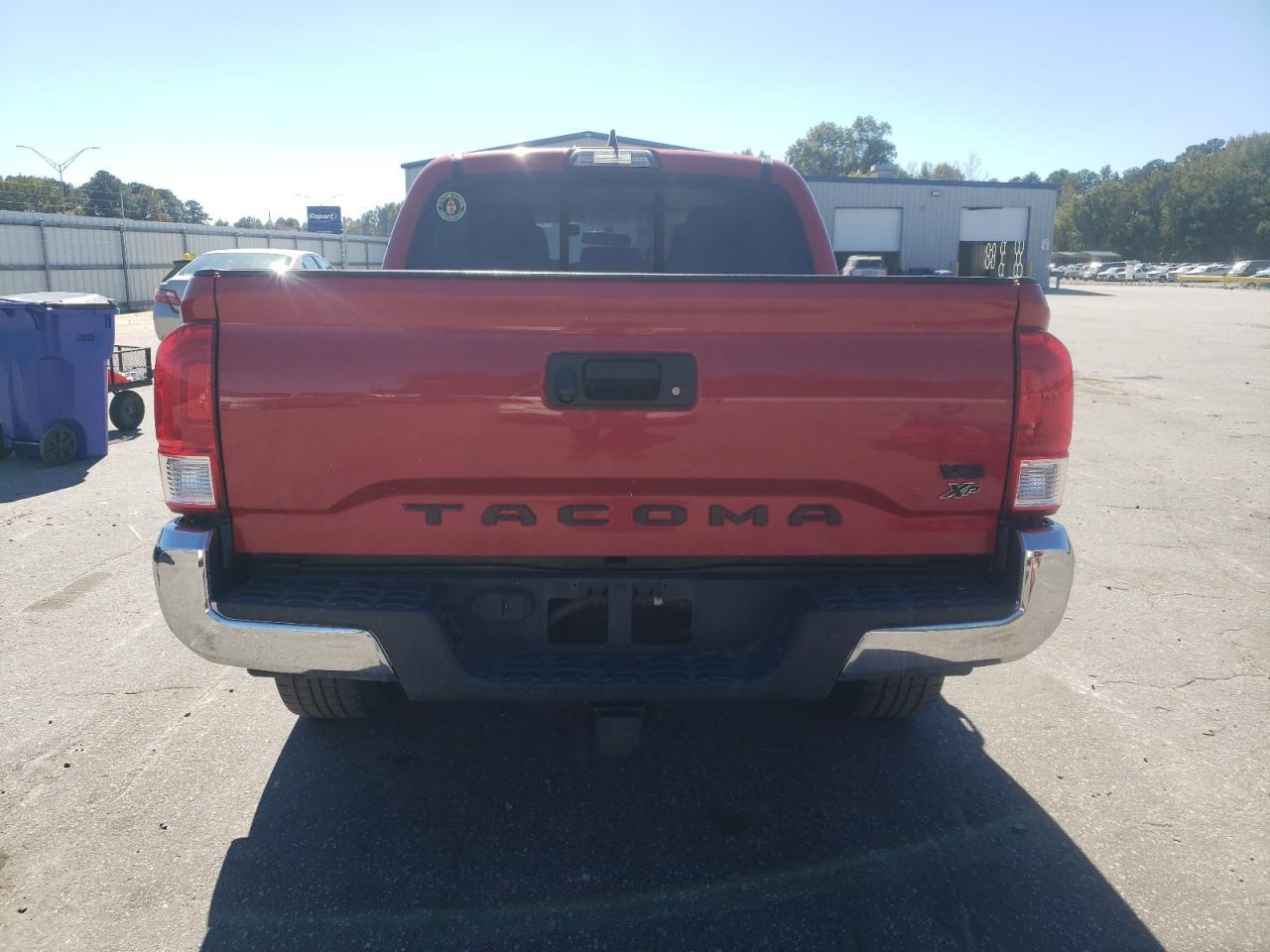 2016 TOYOTA TACOMA