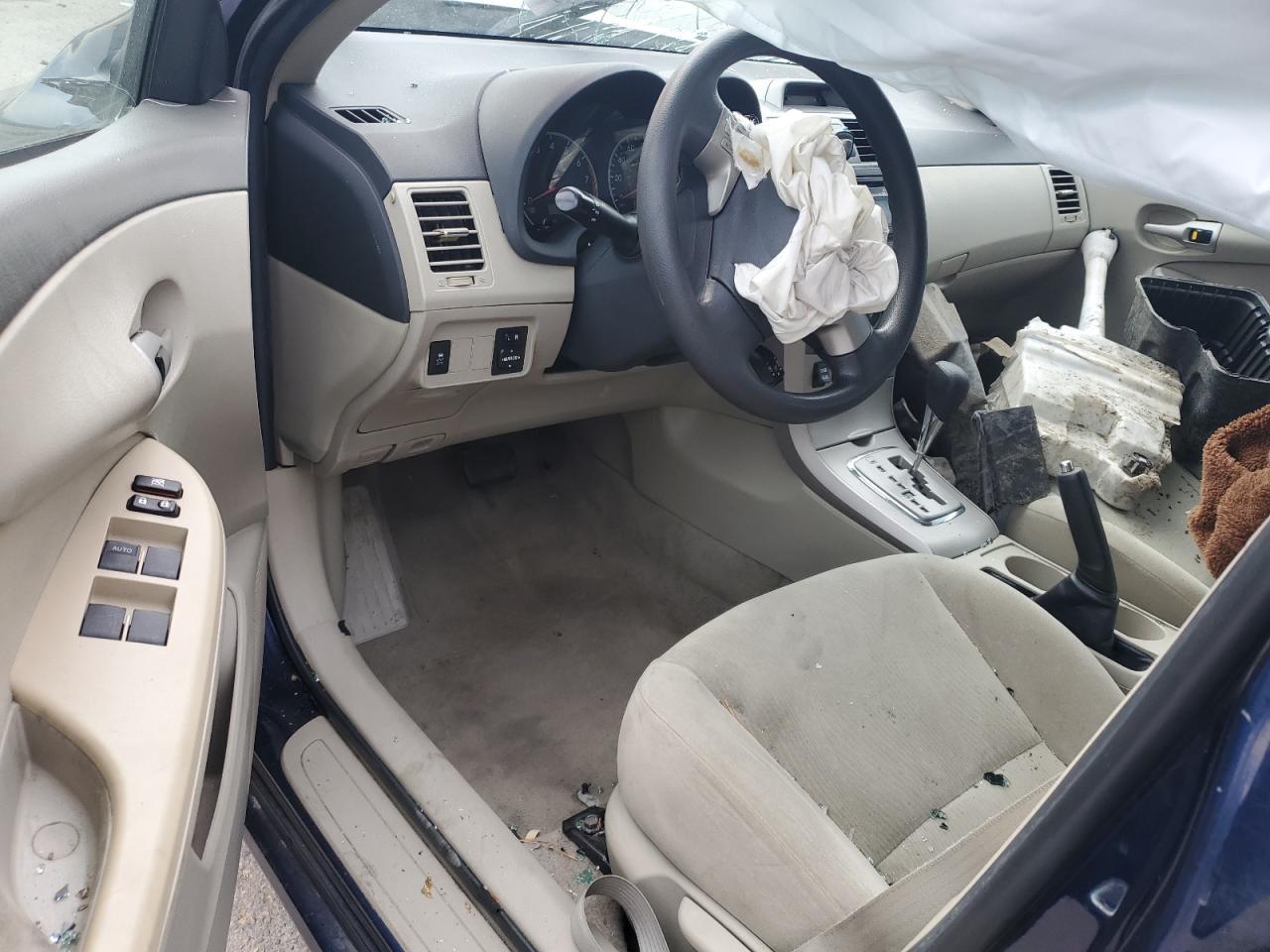 2012 TOYOTA COROLLA