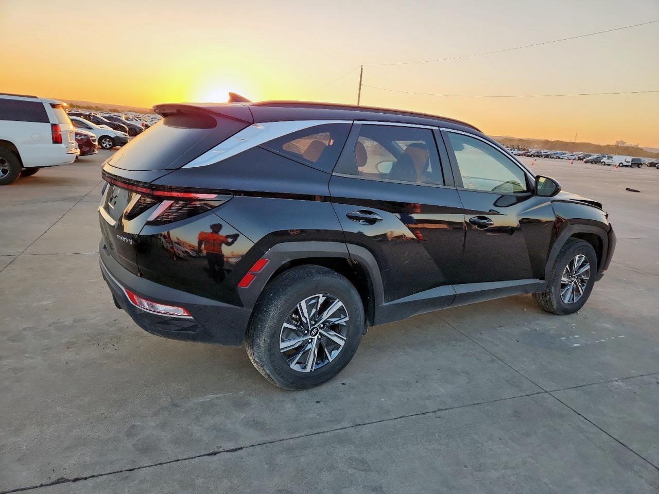 2022 HYUNDAI TUCSON