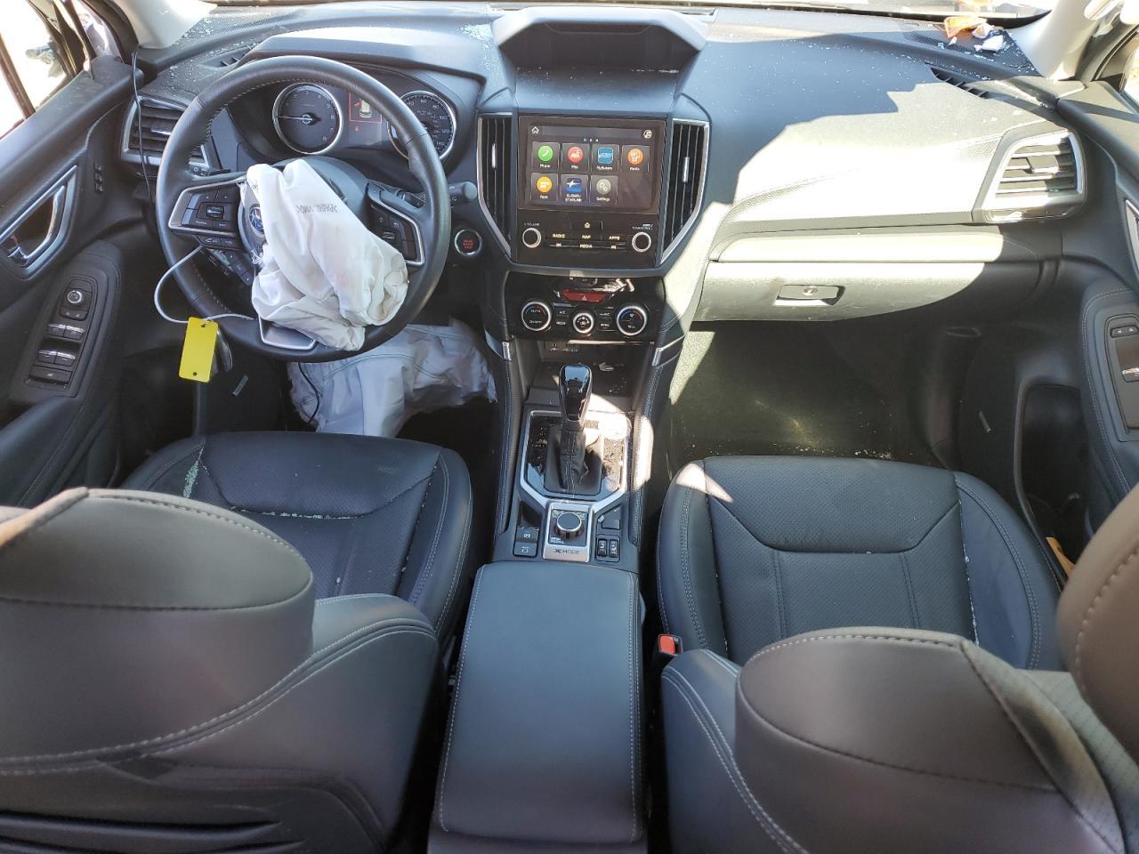 2024 SUBARU FORESTER
