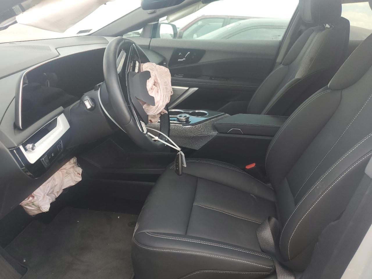 2025 CADILLAC OPTIQ