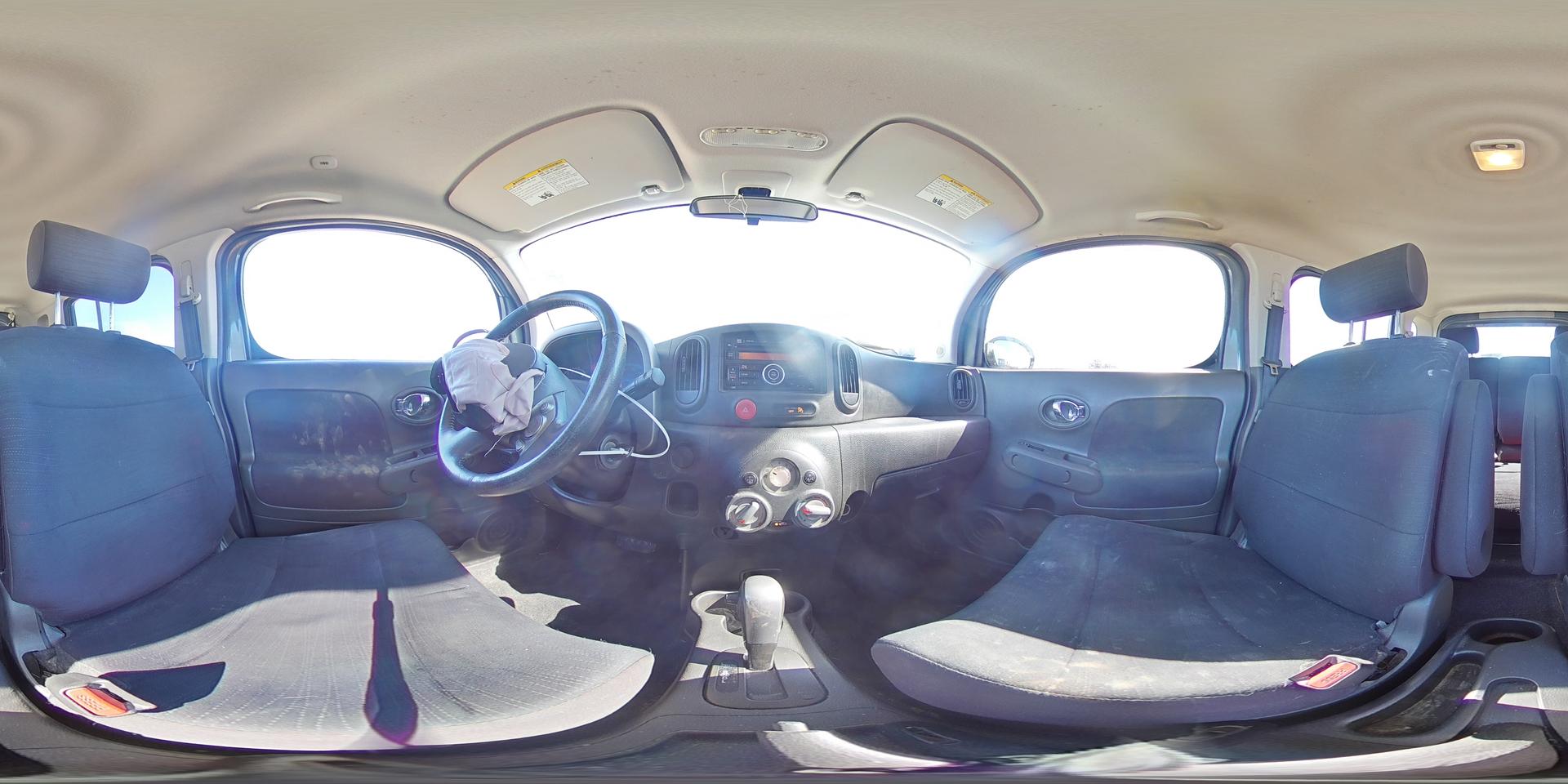 2014 NISSAN CUBE