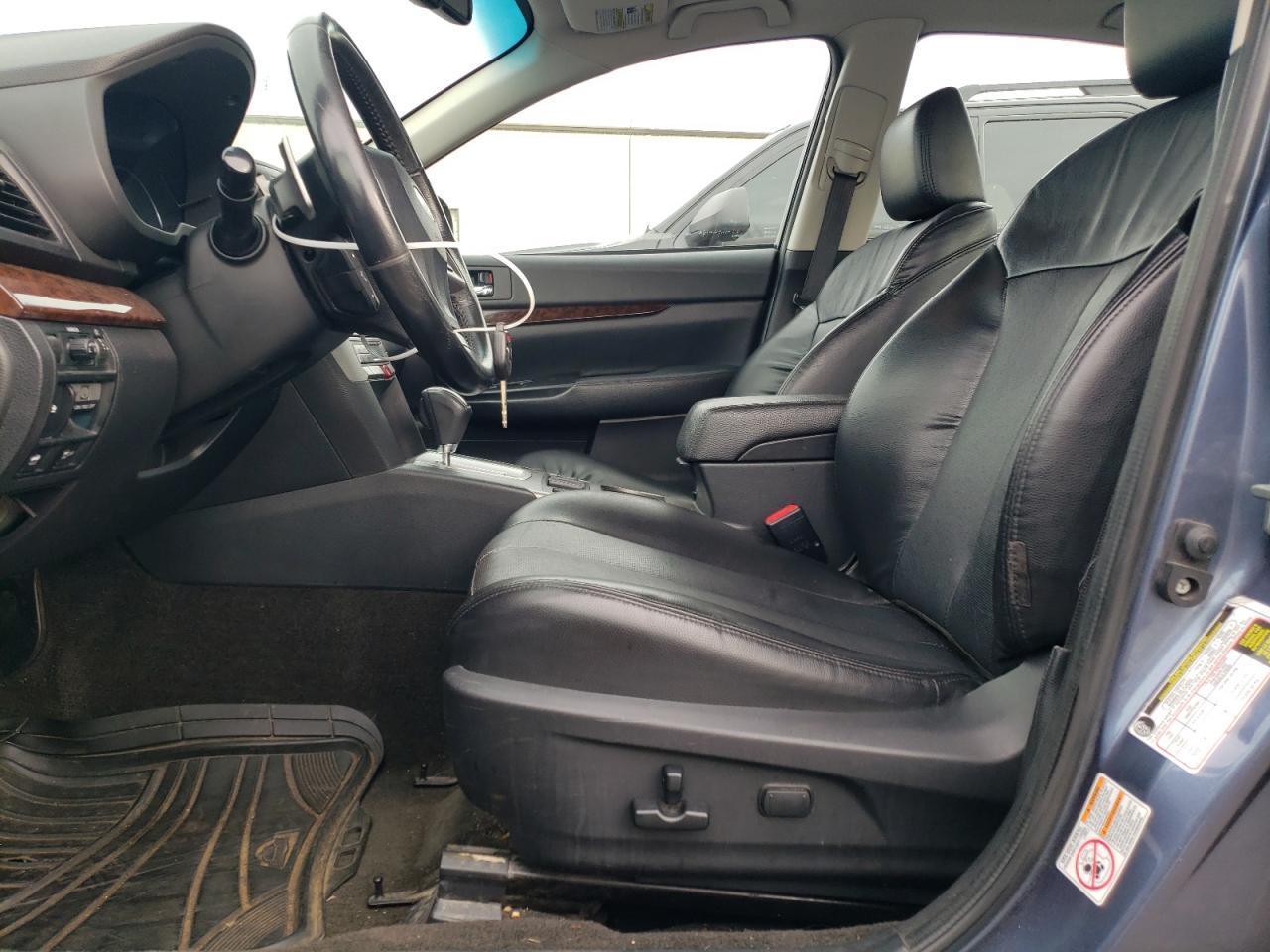 2013 SUBARU Legacy