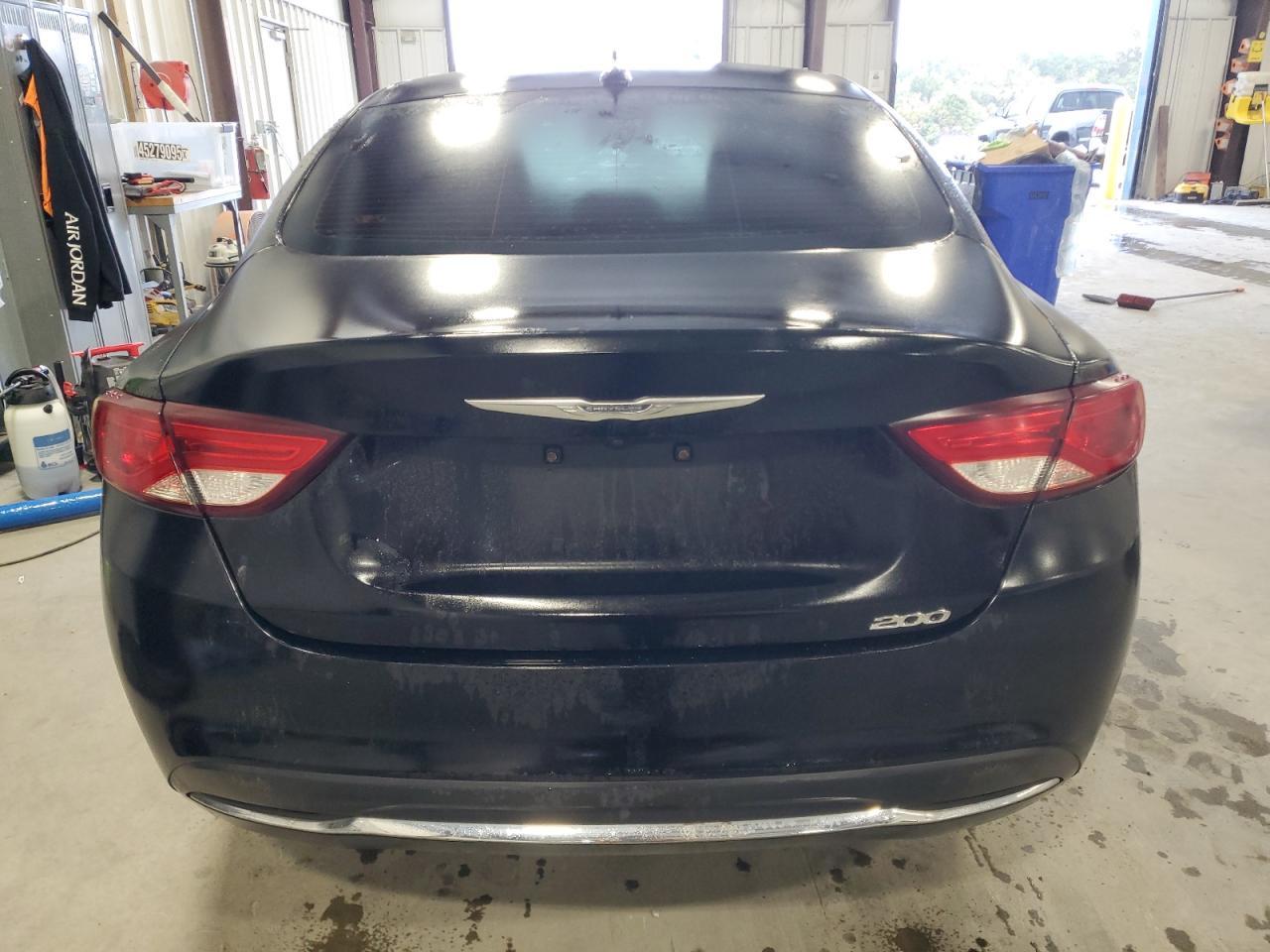 2017 CHRYSLER 200