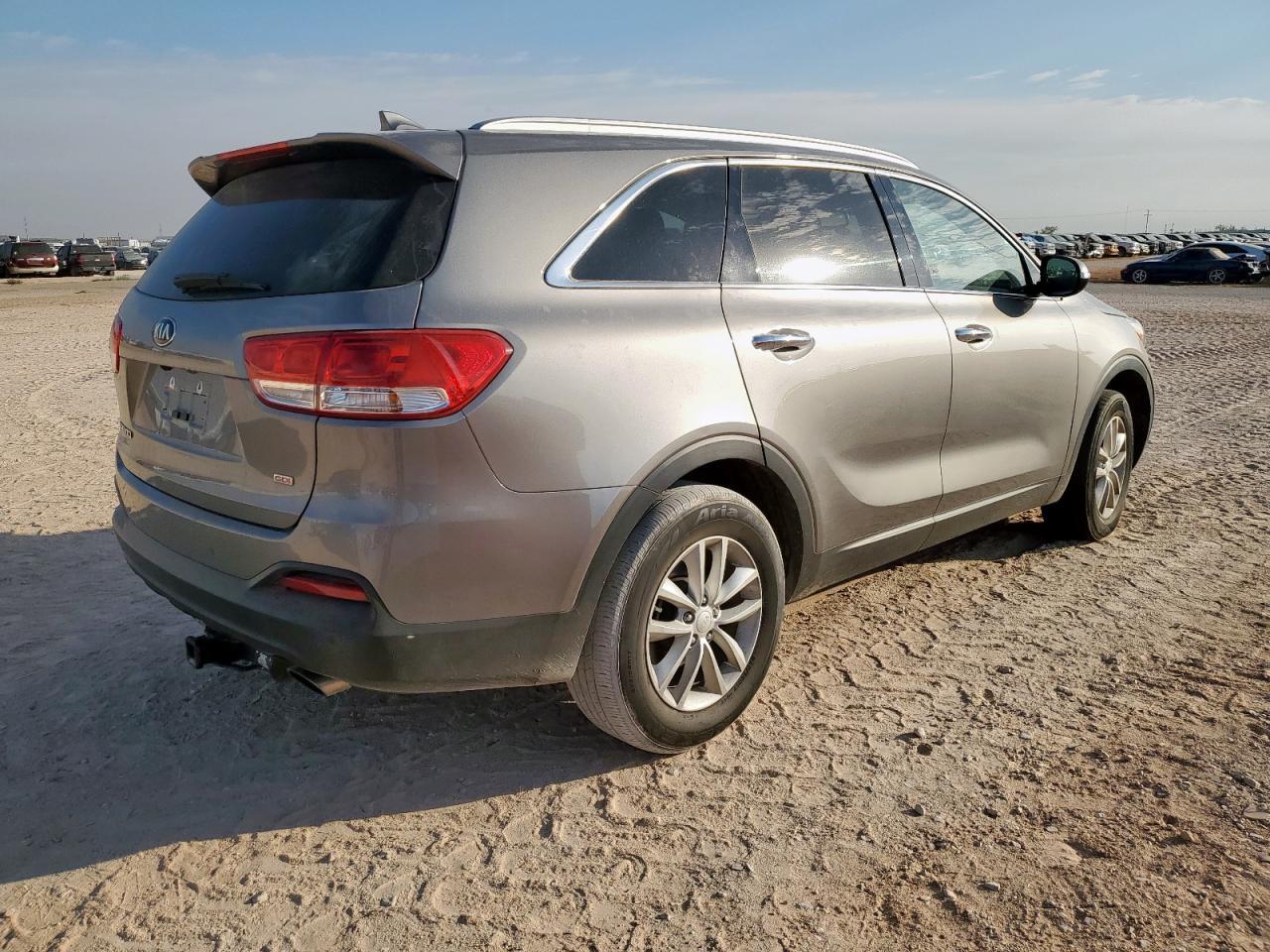 2017 KIA SORENTO