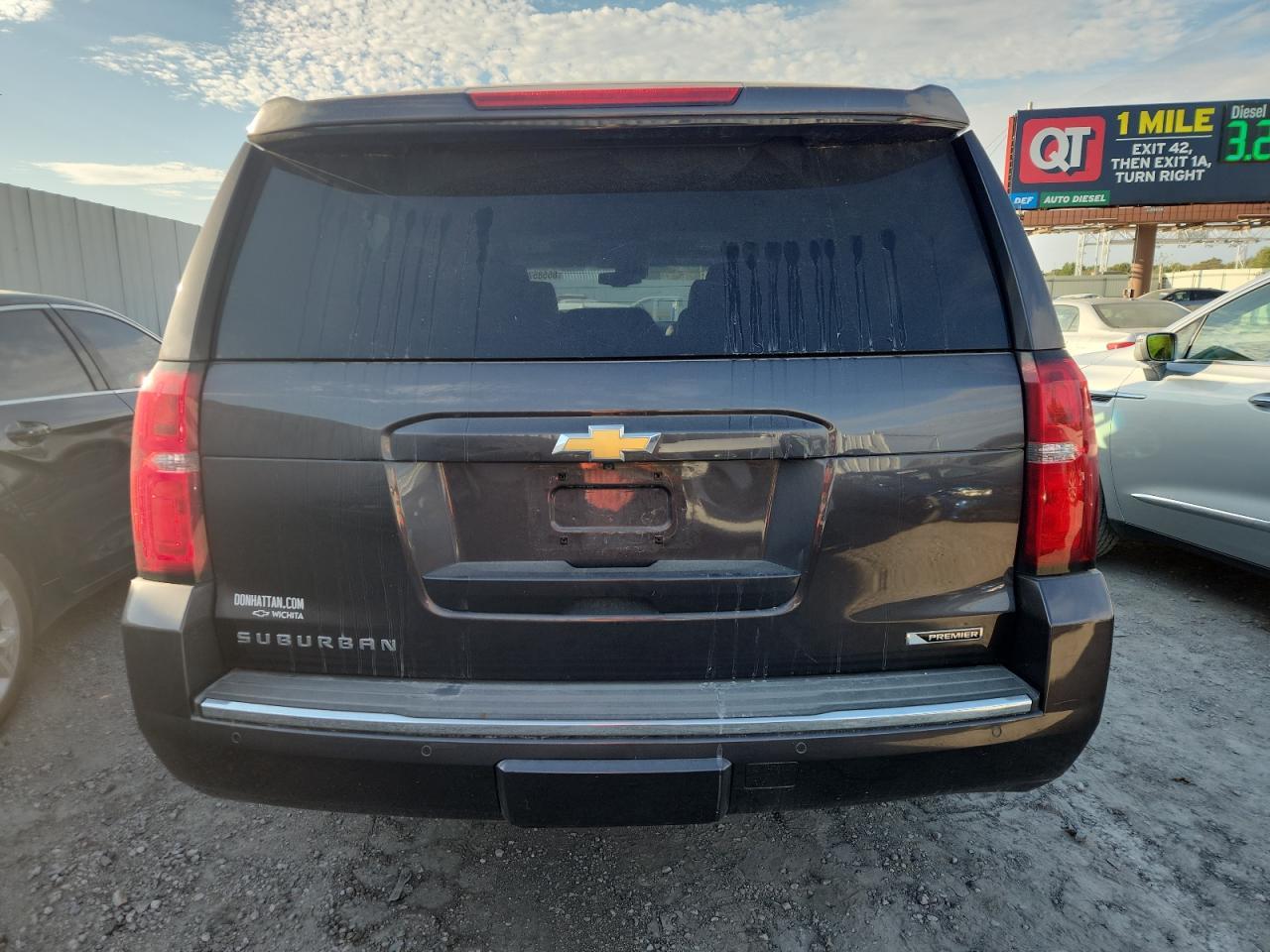 2018 CHEVROLET Suburban