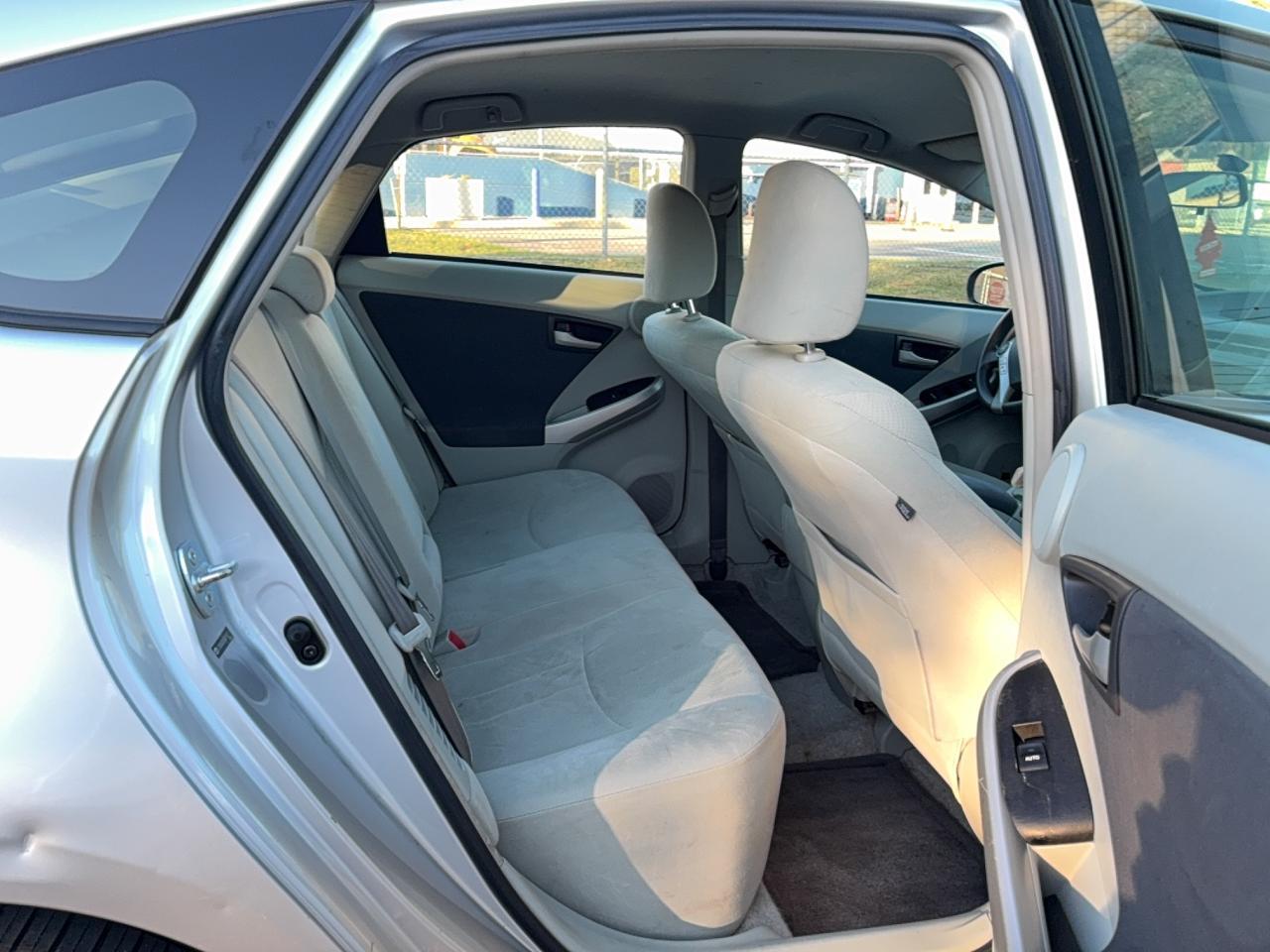 2010 TOYOTA PRIUS