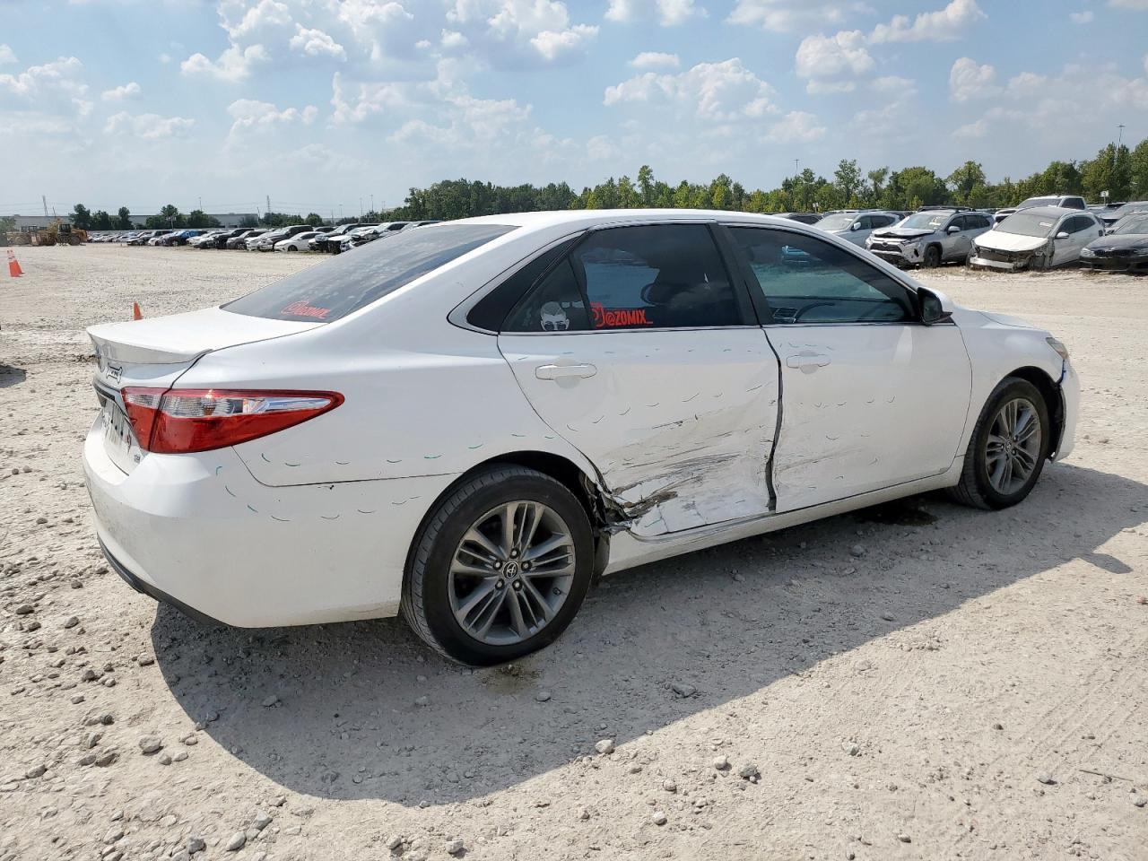 2015 TOYOTA CAMRY